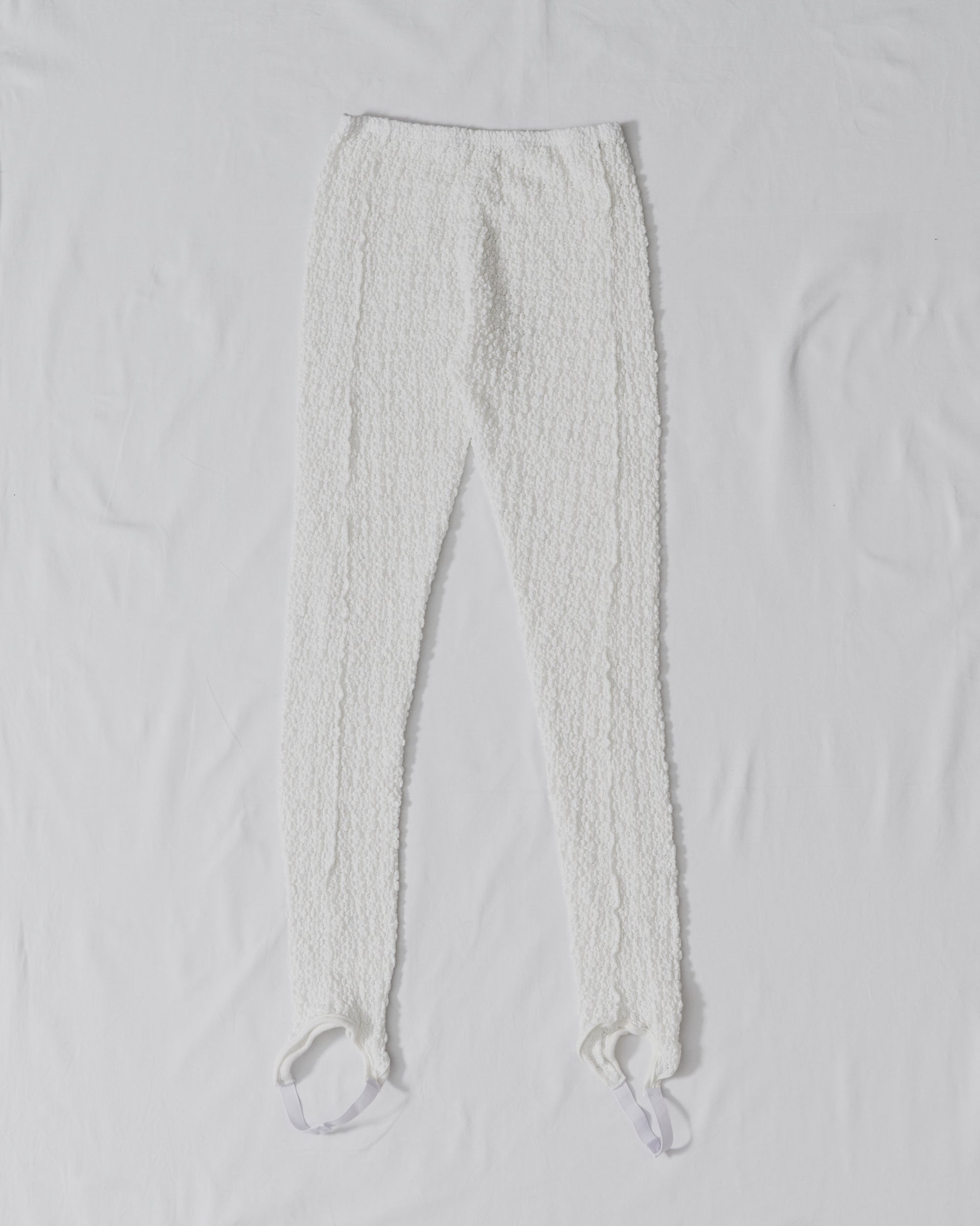 (coming soon 3/9-) Flower Pattern Lace Stirrup Leggings